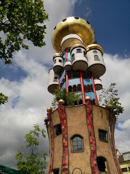 hundertwasserturm