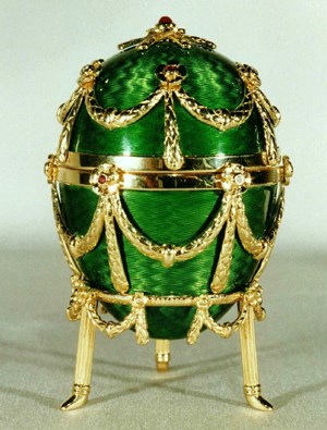 Gorbatschow-Friedensei von Fabergé