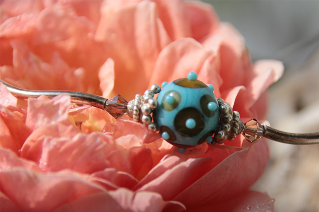Kette mit Glasperle