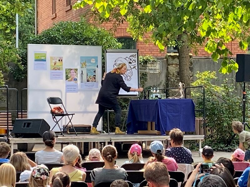 Kinderliterataturfest_C_Julia Ginsabch